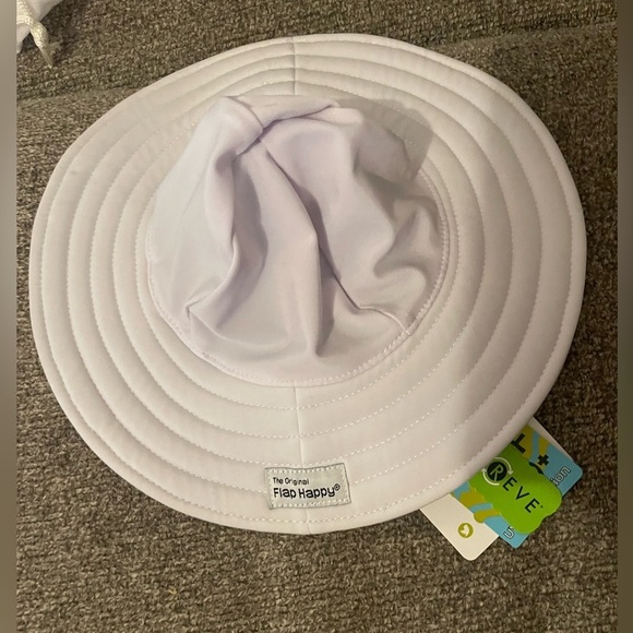 NWT The Original Flap Happy Hat UPF 50+ white - Picture 1 of 7
